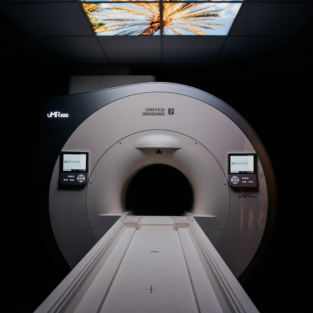 uMR 680 UNITED IMAGING 1.5 Tesla 72/96 Canales - Imagen 5