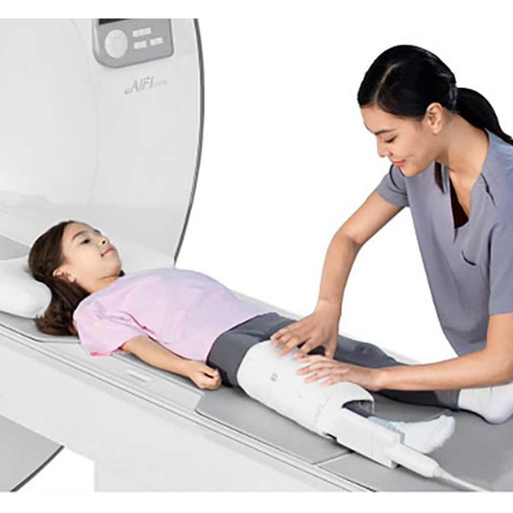 uMR 680 UNITED IMAGING 1.5 Tesla 72/96 Canales - Imagen 9